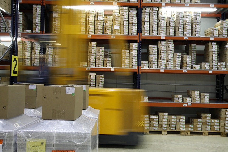 Identifier les risques dans les entrepôts logistiques